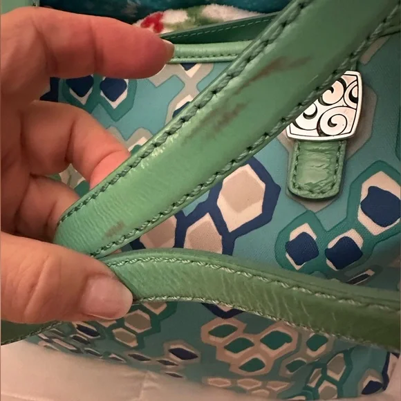 Brighton Vera Bradley Collab Canvas Tote - Picture 13 of 16